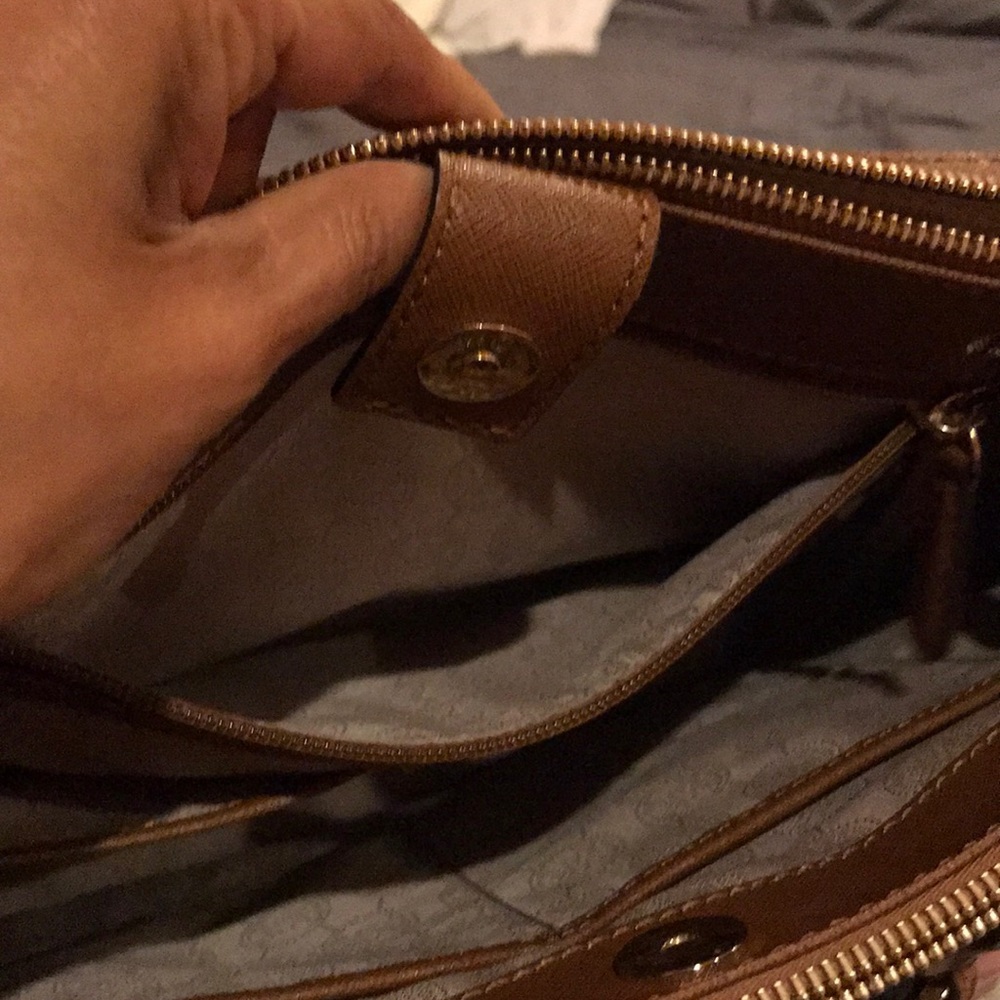 I’m selling because I have another one